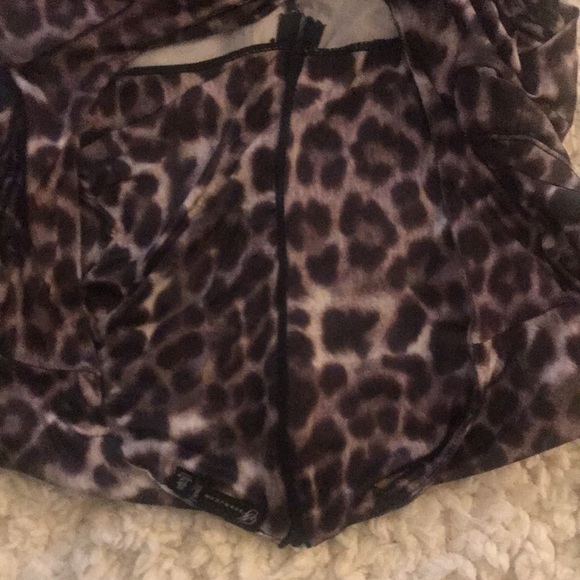 It’s not gonna be here for long! SEAN JOHN DRESS - Picture 4 of 4